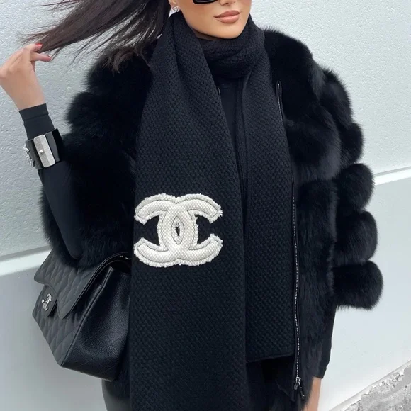 NEW 100% REAL FOX FUR BLACK COLOR JACKET